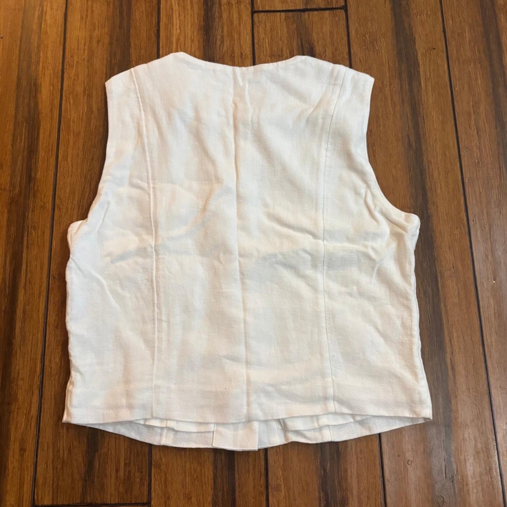 Abercrombie & Fitch Top - Picture 2 of 2